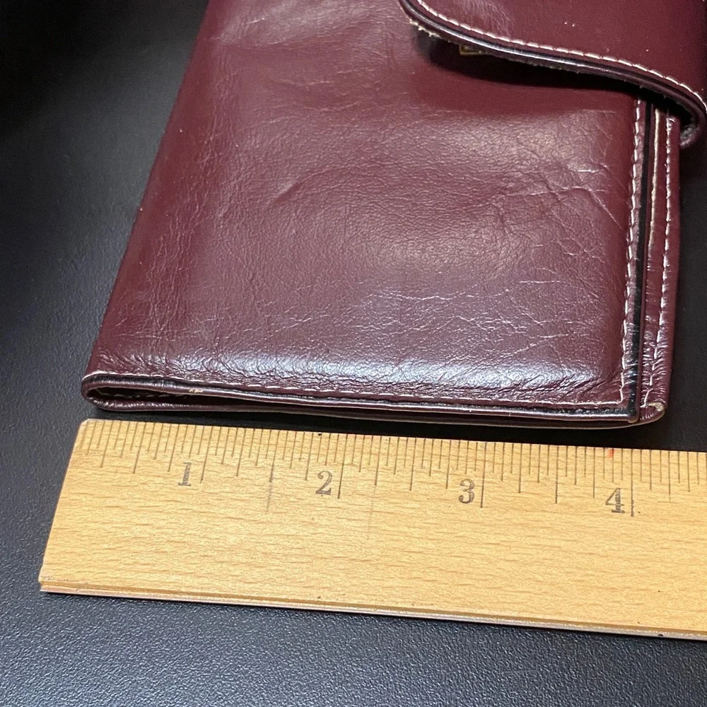 Elegant Rolf’s vintage Burgundy checkbook Leather women’s Wallet